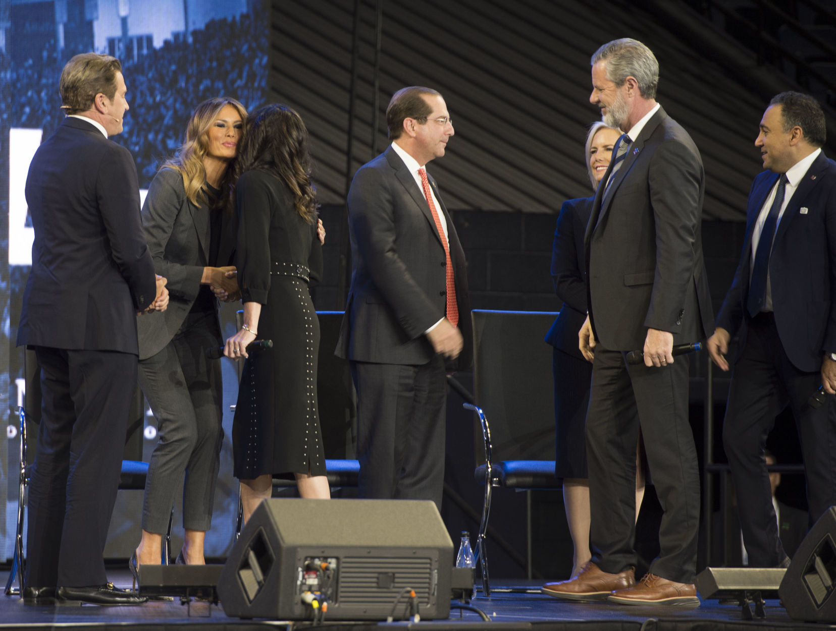 2018-11-28 Melania Trump at LU 04